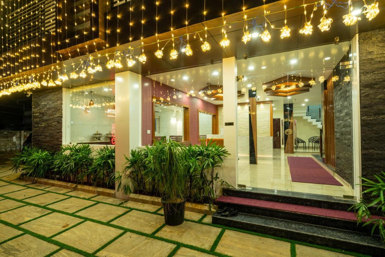 Daan Regency Hotel Thrissur Exterior foto