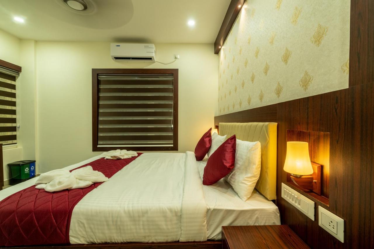 Daan Regency Hotel Thrissur Exterior foto