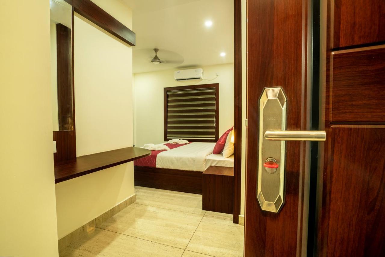 Daan Regency Hotel Thrissur Exterior foto