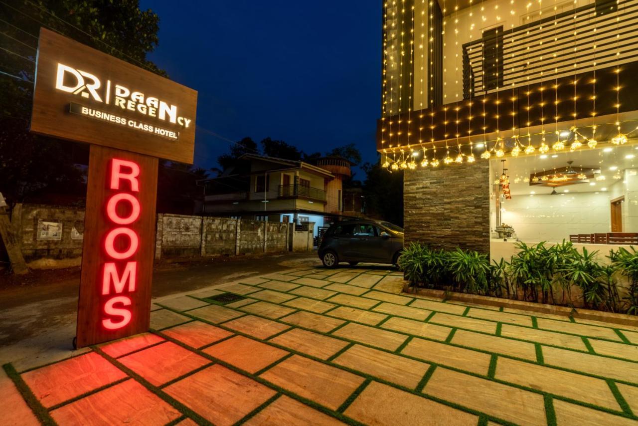 Daan Regency Hotel Thrissur Exterior foto