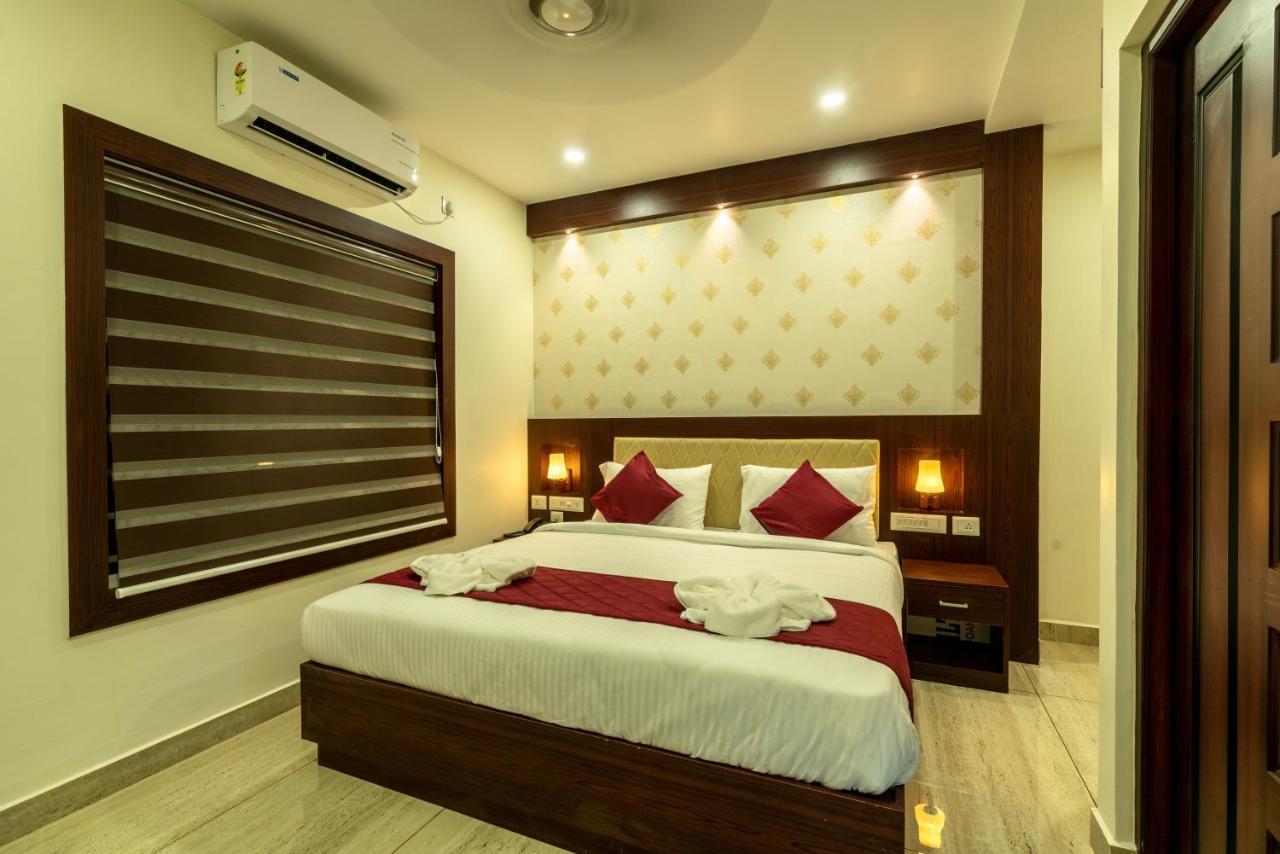 Daan Regency Hotel Thrissur Exterior foto